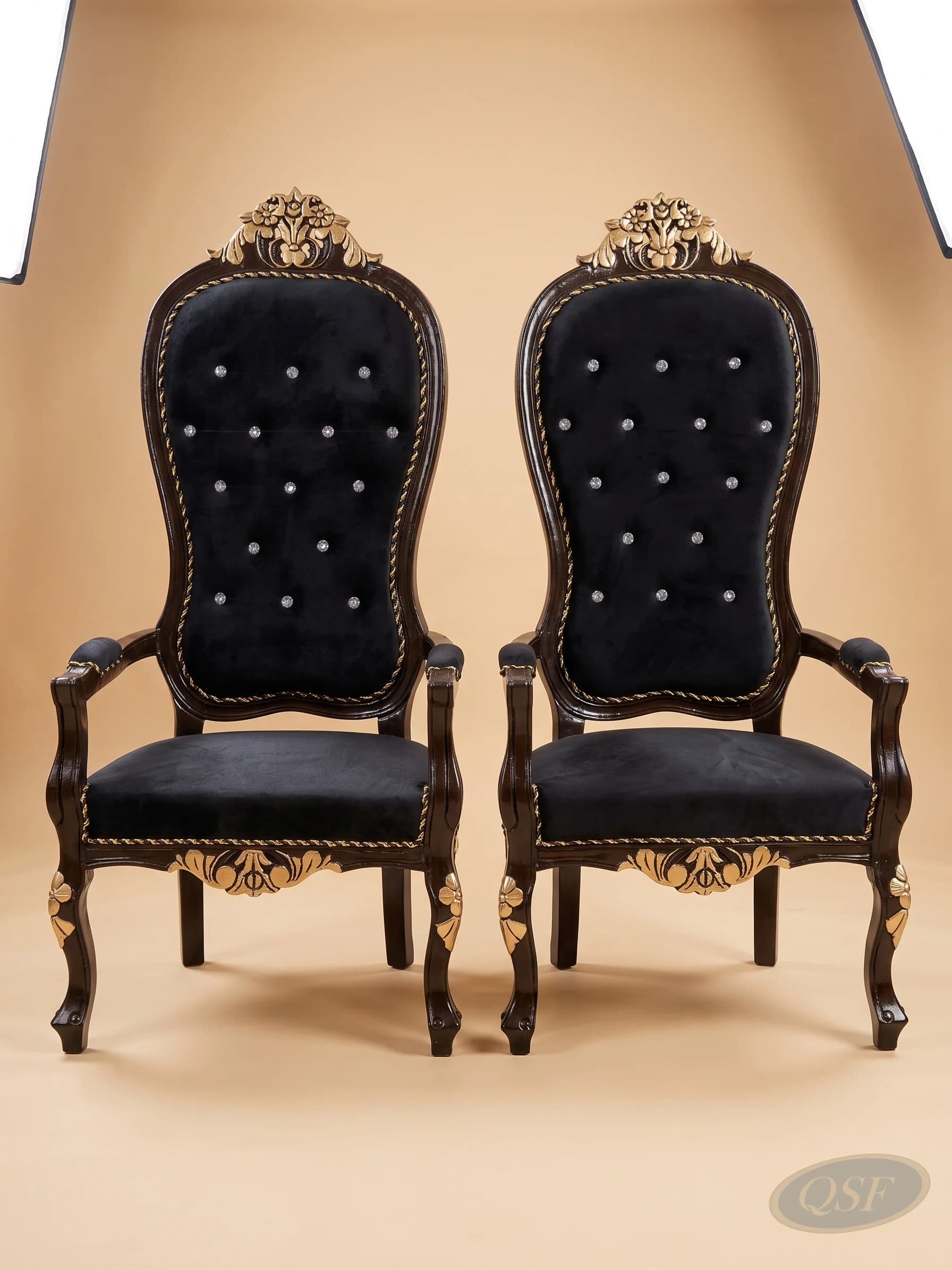 Luxury Chair 32