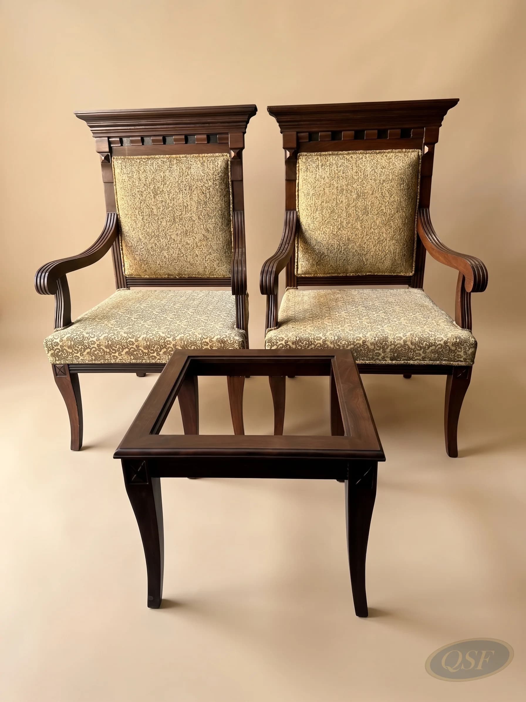 Luxury Chair 68 - Image 1